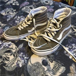 Vans Hi top olive green